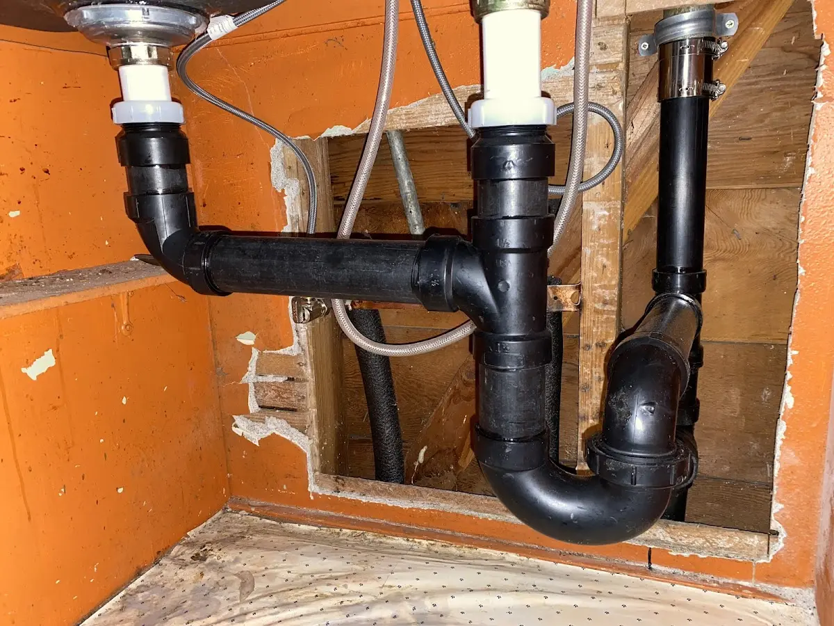 Professional Pipe Bursting equipment and tools on the job in Pekin
